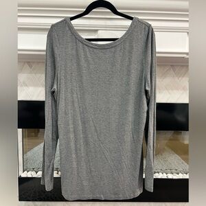Banana Republic Heather Gray Long Sleeve Scoop Back Shirt Size XL